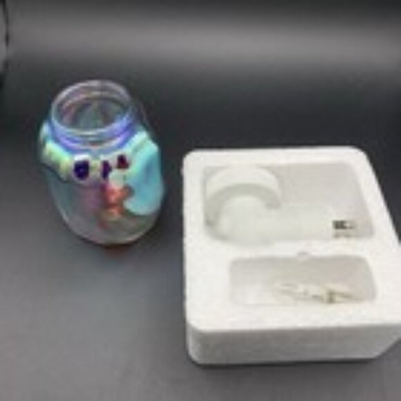 Scentsy Bubbled Iridescent Wax Warmer Wall Plug In With Bulb - Picture 3 of 5